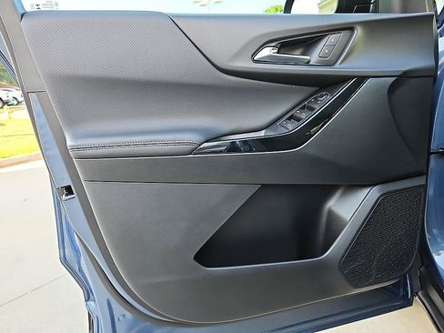 New 2026 Chevrolet Equinox LT FWD image 13