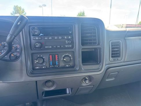 Used 2007 Chevrolet Silverado 1500 LS AWD/4WD image 16