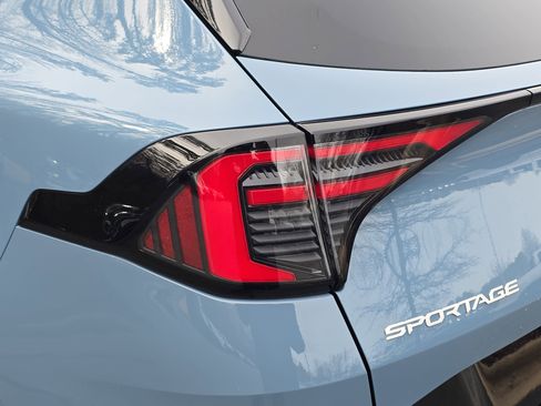 Used 2026 Kia Sportage SX Prestige image 35