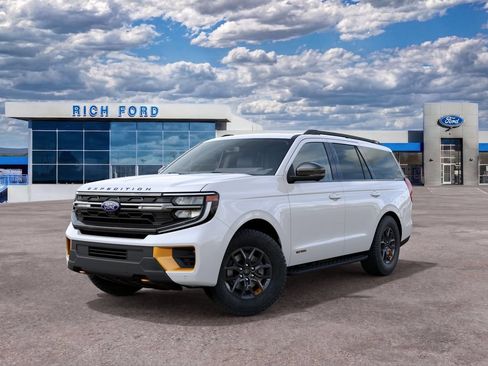 New 2027 Ford Expedition Tremor w/ Driver's Package AWD/4WD image 2