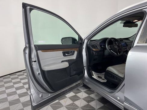Used 2020 Honda CR-V Touring image 13