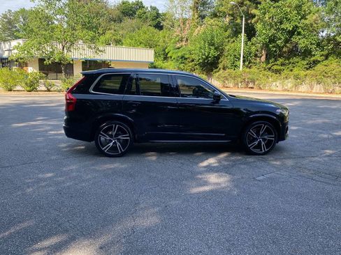 Used 2019 Volvo XC90 T5 R-Design w/ Protection Package Premier FWD image 4