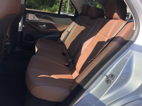 New 2026 Mercedes-Benz GLE 450 4MATIC image 36