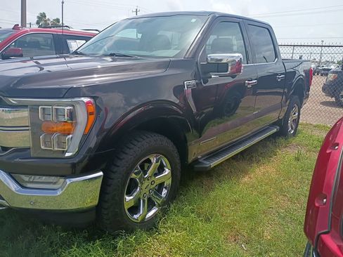 Certified 2021 Ford F150 Lariat AWD/4WD image 24