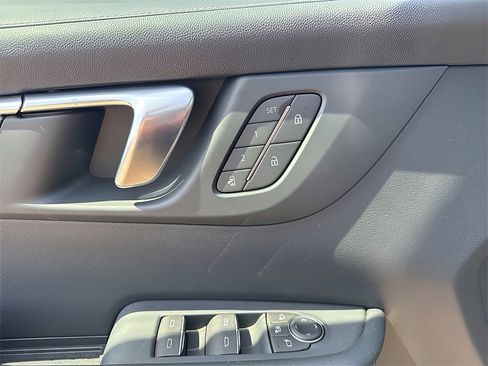 New 2025 Buick Enclave Sport Touring w/ Super Cruise Package image 14