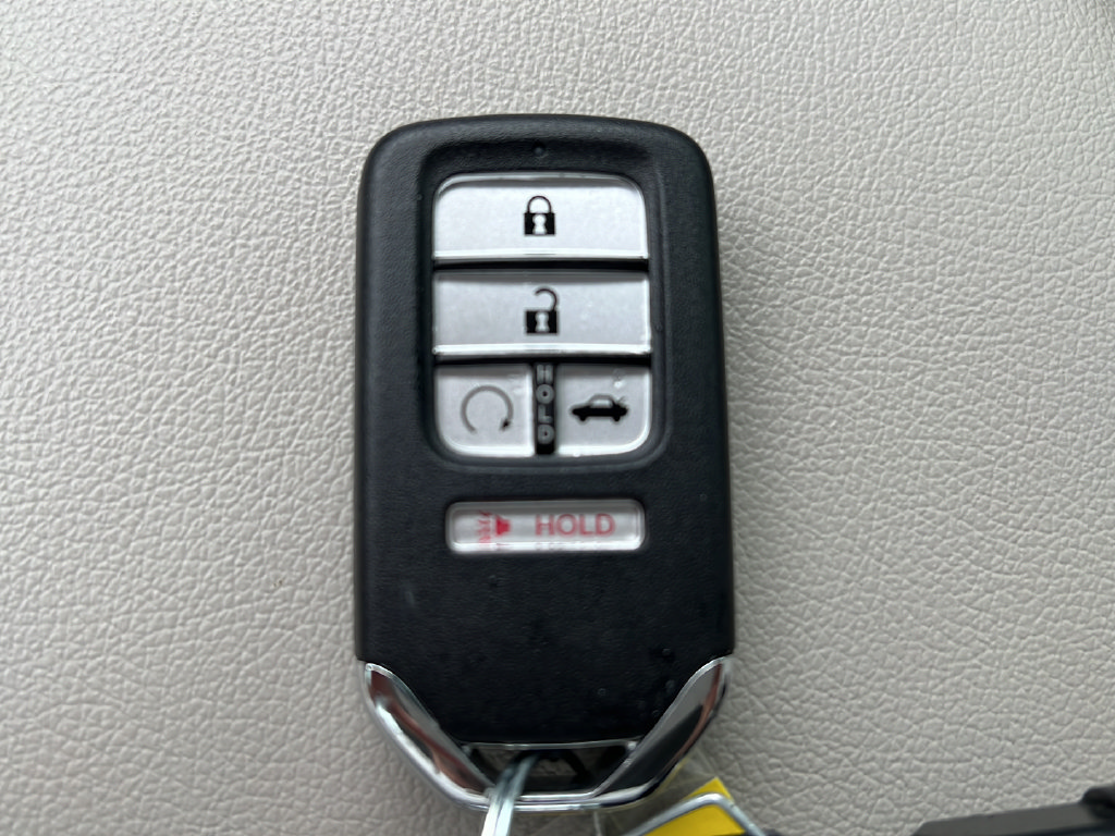 Used 2022 Honda Accord EX-L image 34