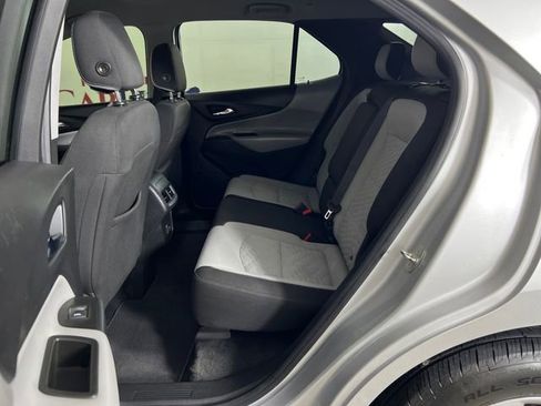 Used 2020 Chevrolet Equinox LS w/ LS Convenience Package FWD image 22