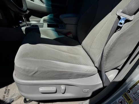 Used 2009 Toyota Camry LE FWD image 5