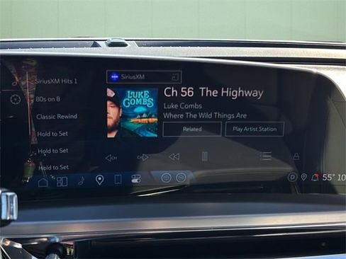 Used 2024 Cadillac Lyriq Sport image 31