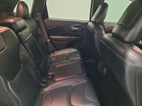 Used 2017 Jeep Cherokee High Altitude image 19