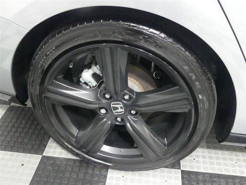 Used 2023 Honda Accord Sport image 16