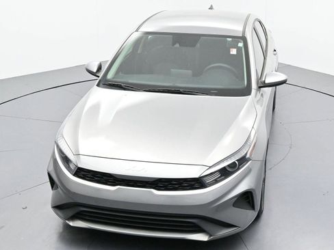 Used 2023 Kia Forte LXS FWD image 33