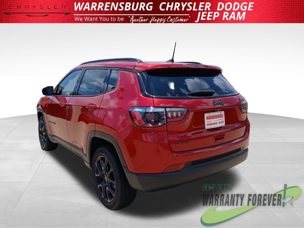 New 2026 Jeep Compass Latitude AWD/4WD image 6