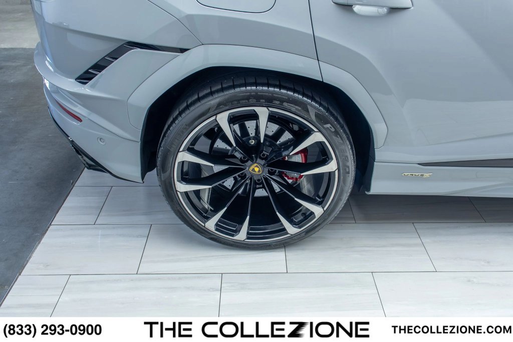 Used 2024 Lamborghini Urus S AWD/4WD image 27