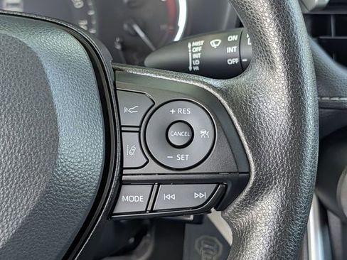 Used 2025 Toyota RAV4 LE FWD image 19