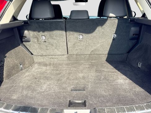 Used 2025 Lexus NX 250 FWD w/ Towing Package (2000 Lbs) image 12