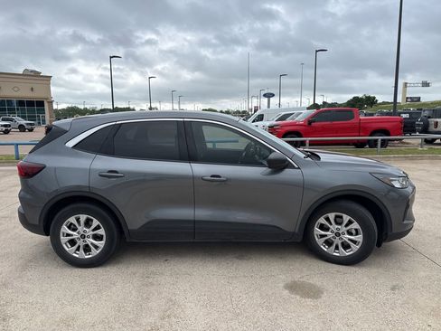 Used 2024 Ford Escape Active image 16