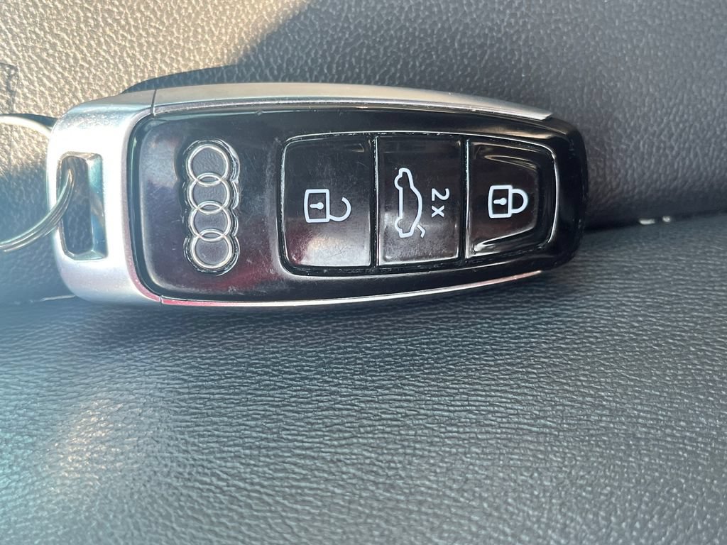 Used 2024 Audi A6 Premium Plus AWD/4WD image 31