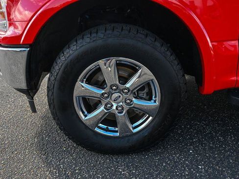 Used 2019 Ford F150 Lariat AWD/4WD image 12