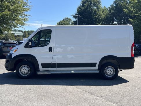 Used 2025 RAM ProMaster 2500 w/ U-Haul Equipment Group FWD image 6