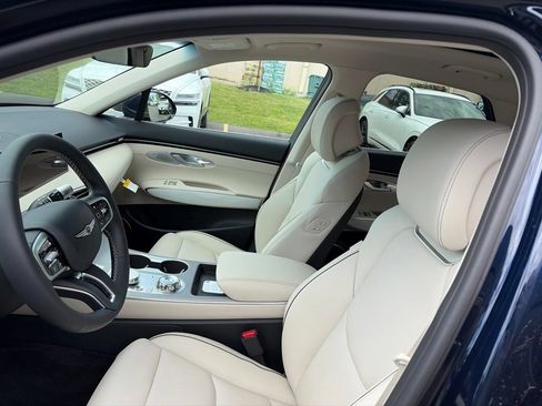 New 2026 Genesis GV70 2.5T Advanced AWD/4WD image 13