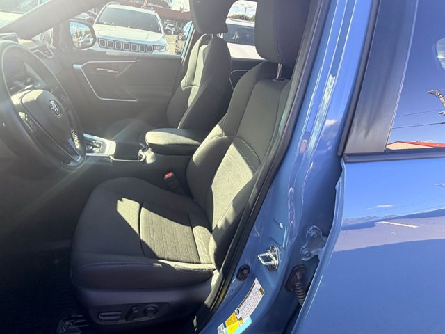 Used 2023 Toyota RAV4 SE AWD/4WD image 12