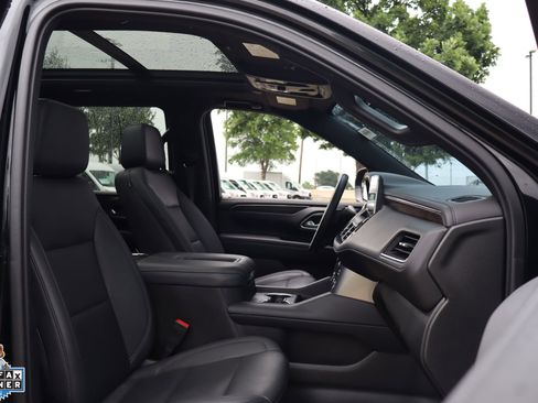 Used 2023 Chevrolet Tahoe Z71 AWD/4WD image 32
