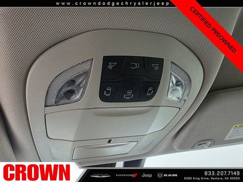 Certified 2020 Chrysler Pacifica Touring-L FWD image 25