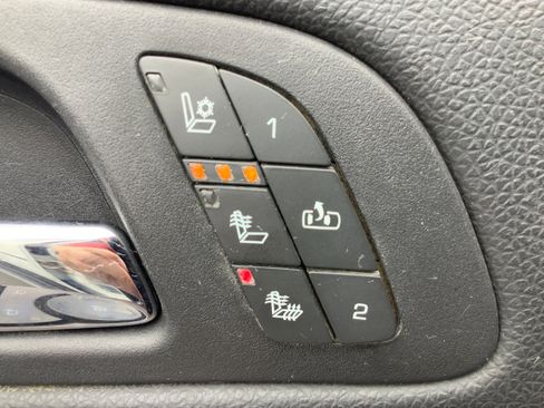 Used 2013 GMC Sierra 2500 Denali w/ Snow Plow Prep Package image 20