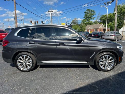 Used 2019 BMW X3 xDrive30i w/ Premium Package AWD/4WD image 5
