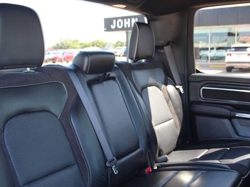 Used 2024 RAM 1500 Laramie AWD/4WD image 22