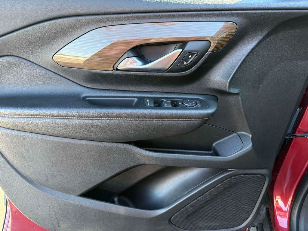Used 2018 GMC Terrain SLE w/ Driver Convenience Package AWD/4WD image 13