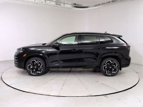 New 2026 Volkswagen Tiguan SEL R-Line image 3