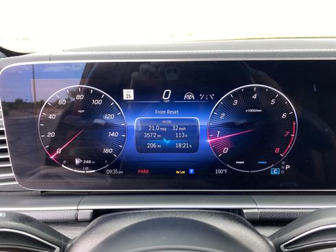 Used 2024 Mercedes-Benz GLS 450 4MATIC image 34