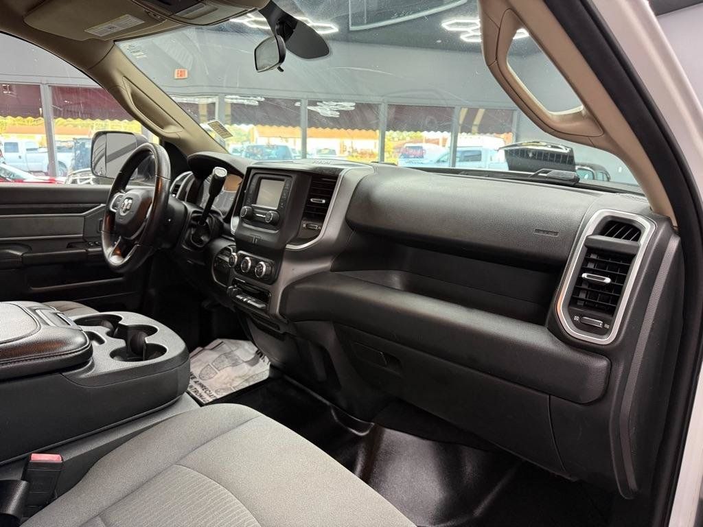 Used 2019 RAM 2500 Big Horn AWD/4WD image 16