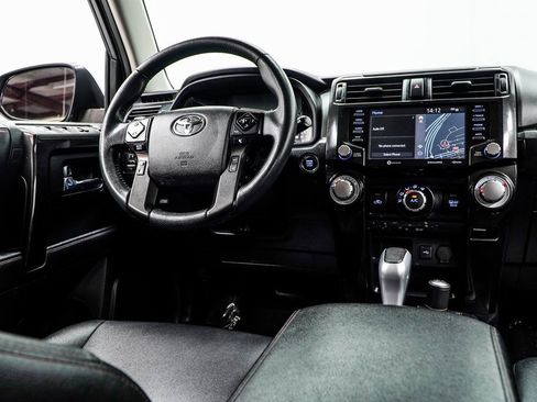 Used 2021 Toyota 4Runner TRD Off-Road Premium image 19