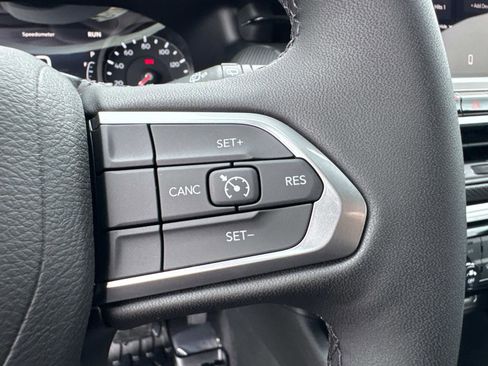 New 2026 Jeep Compass Latitude AWD/4WD image 29