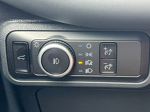 New 2026 Ford Explorer Active w/ Active Comfort Package AWD/4WD image 18