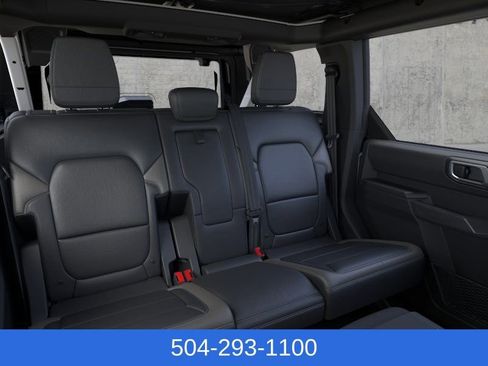 New 2026 Ford Bronco Outer Banks AWD/4WD image 13