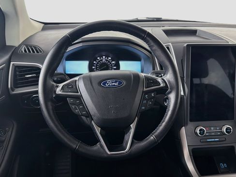 Used 2024 Ford Edge SEL AWD/4WD image 17