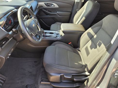 Used 2020 Chevrolet Traverse LS image 22