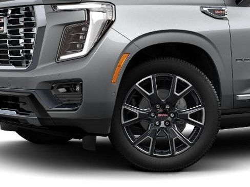 New 2026 GMC Yukon XL Denali w/ Sun & Power Step Package AWD/4WD image 25
