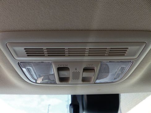 Used 2021 Honda HR-V EX image 36