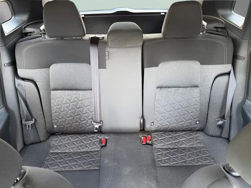Certified 2025 Nissan Kicks SV w/ Charging Package FWD image 28