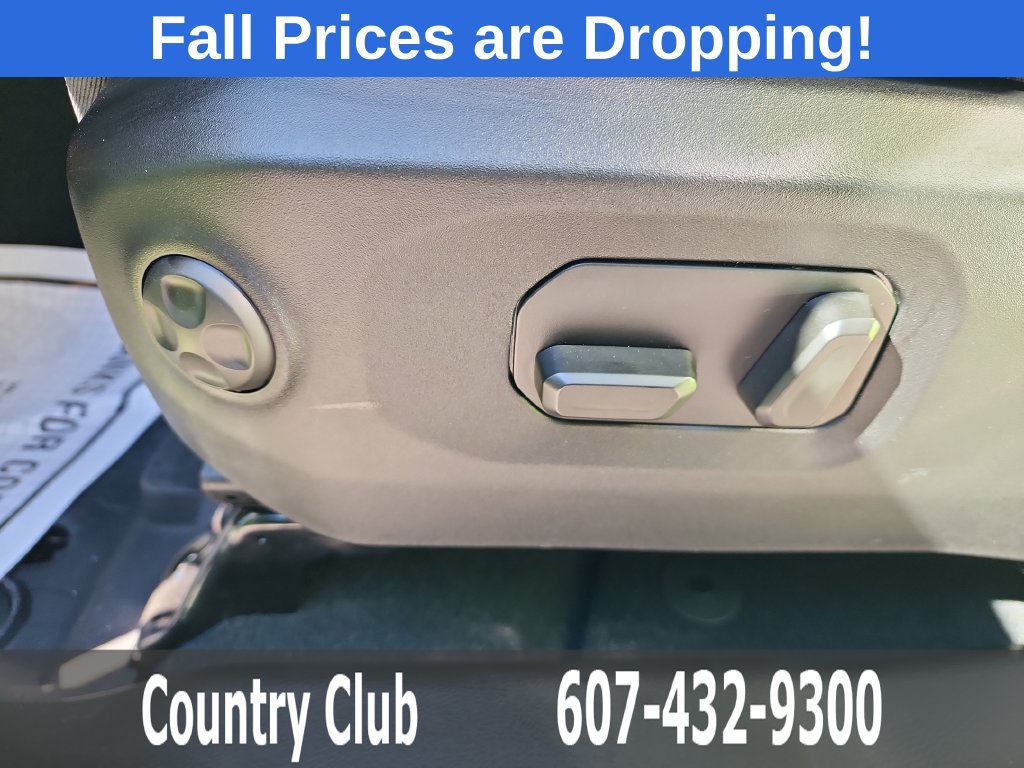 Used 2026 Jeep Gladiator Sport AWD/4WD image 12