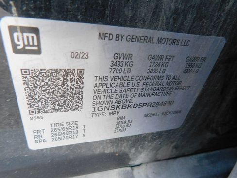 Used 2023 Chevrolet Suburban LS AWD/4WD image 11