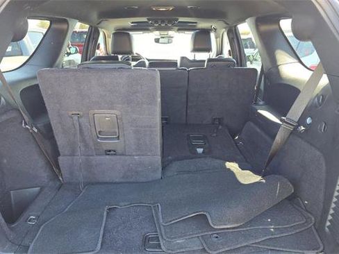 Used 2025 Dodge Durango GT AWD/4WD image 15