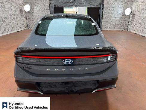 Used 2024 Hyundai Sonata SEL w/ Convenience Package FWD image 7