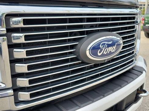 Certified 2020 Ford F450 Platinum AWD/4WD image 7