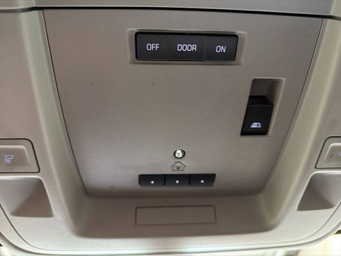 Used 2019 Chevrolet Silverado 2500 LTZ image 50